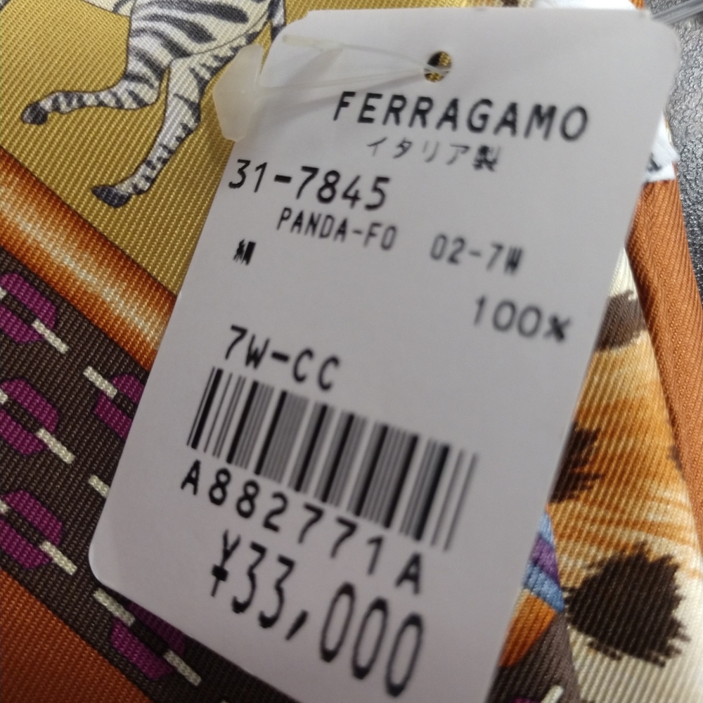 New Salvatore Ferragamo Silk Scarf - Picture 8 of 9